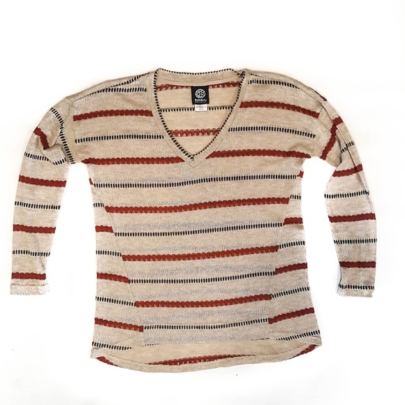 Striped High-Low Knit V-neck Sweater - Picture 3 of 7